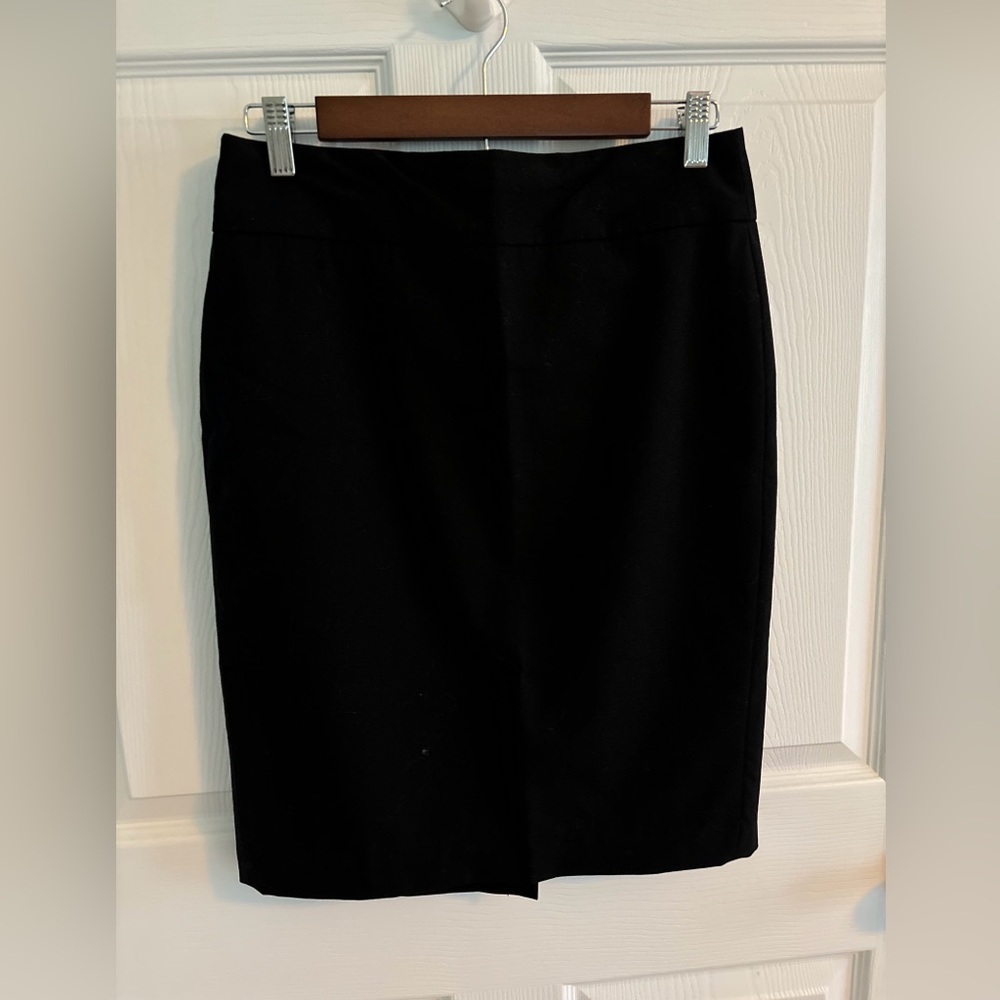 Banana Republic A line skirt. Size 4